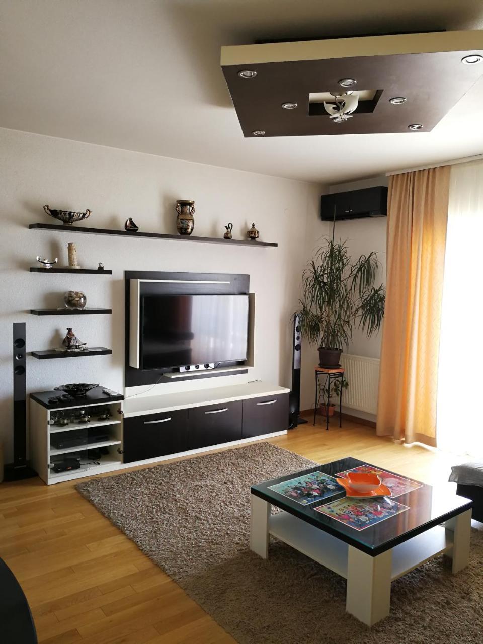 Apartment House Kastela With Heated Pool & Jacuzzi Kültér fotó
